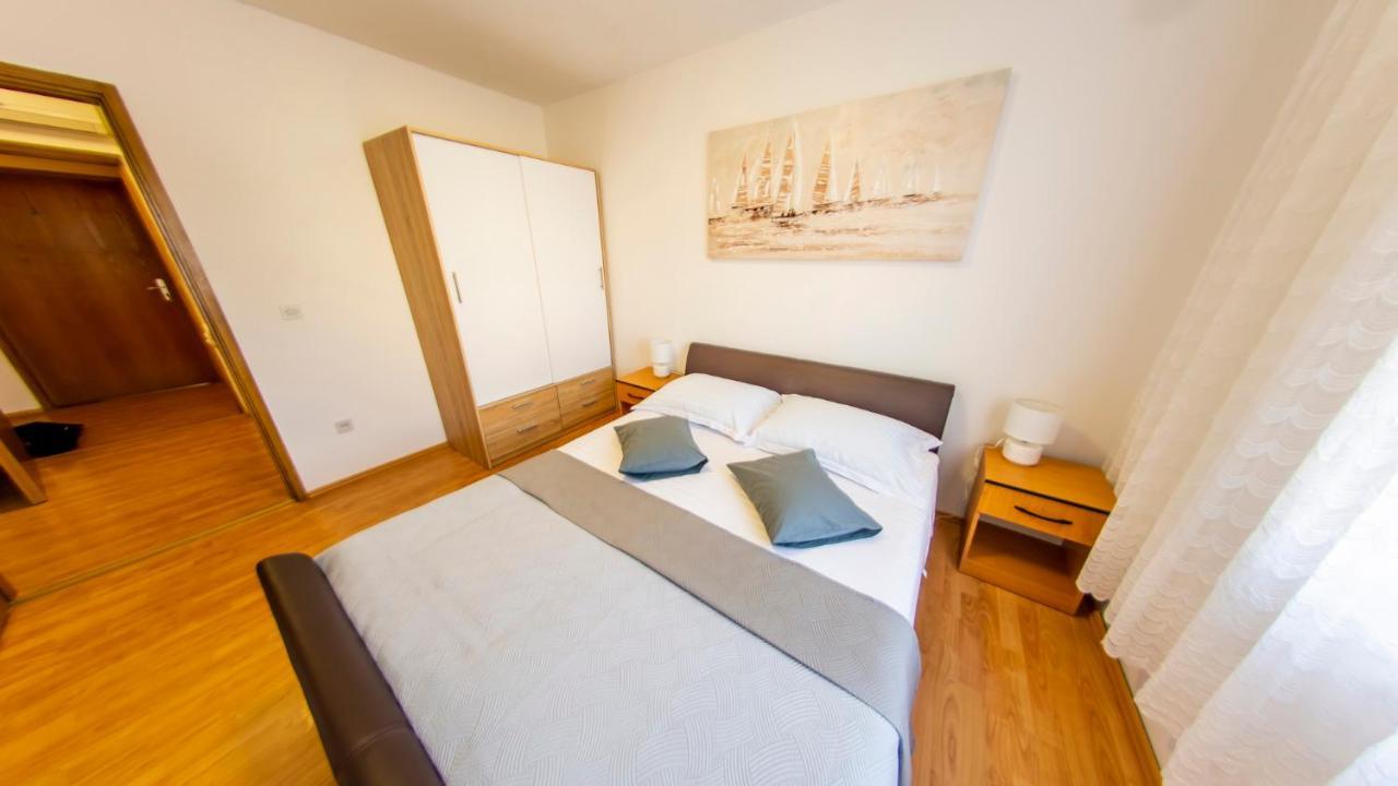 Apartments Curic Trogir Exterior photo